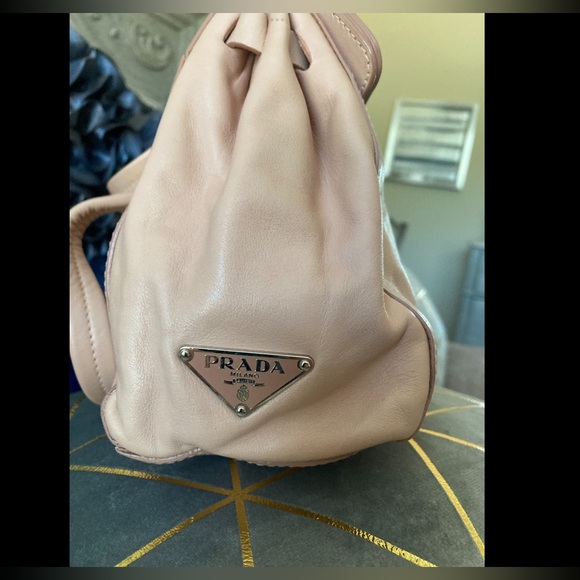 Prada Vitelli Easy Shoulder Bag - Picture 9 of 15